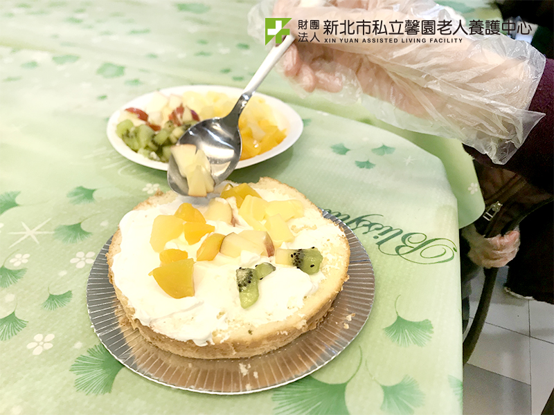 1081118 11月份慶生蛋糕DIY教學活動